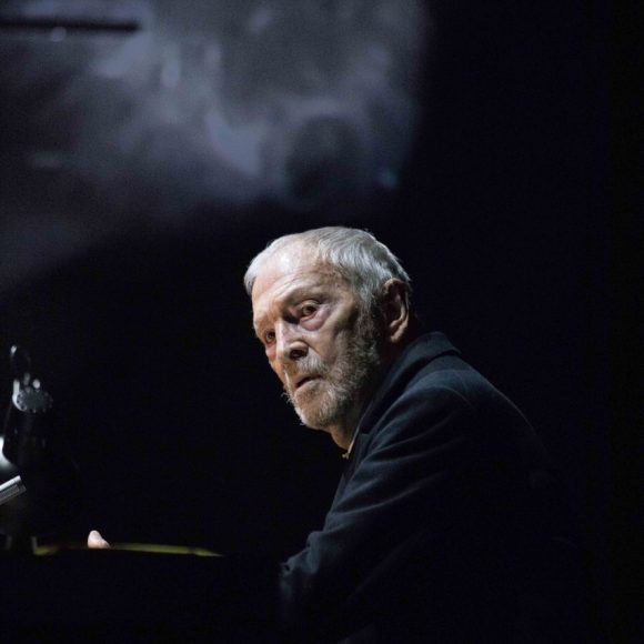 UMBERTO-ORSINI_Prima-del-Temporale-foto-Claudia-Pajewski-3527 Il Teatro Verdi di Gorizia si veste a festa per inaugurare il cartellone “Meraviglioso!” con il grande Umberto Orsini il 26 ottobre